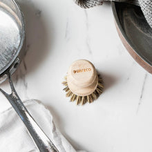 Load image into Gallery viewer, potscrubberbyevereconaturalandnoplasticbrush