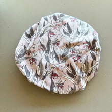 Load image into Gallery viewer, water resistant shower cap
