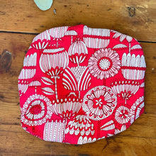 Load image into Gallery viewer, berealco.fabricfoodcoverhandmadewithlovereusableandecofriendly