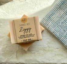 Load image into Gallery viewer, Sunnee Bee Ziggy Soap Bar 110g
